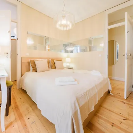 Apartment & Spacious 4 1 Bed Lisbon