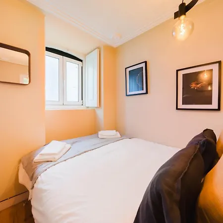 & Spacious 41 Bed Appartement Lisboa