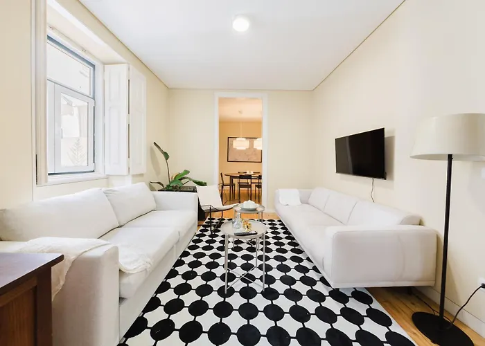 Modern 41 Bedroom Haven Apartment Lisbon