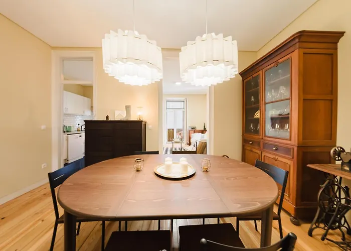 Modern 41 Bedroom Haven