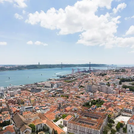 Lejlighed & Spacious 41 Bed